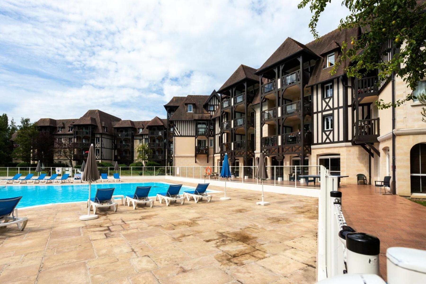 La Residence Du Golf - Maeva Home - Appartement Avec Balcon 2 Pieces 4 Personnes - Selection - Super Home Mae-5438 โดวีลล์ ภายนอก รูปภาพ